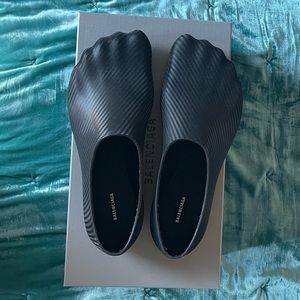 Balenciaga Ultra Flats